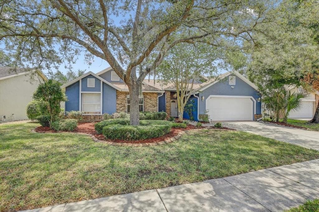 Active With Contract: $485,000 (4 beds, 2 baths, 2232 Square Feet)