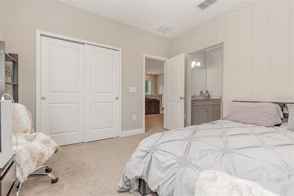 Guest bedroom #2 with semi Jack & Jill bathrooms