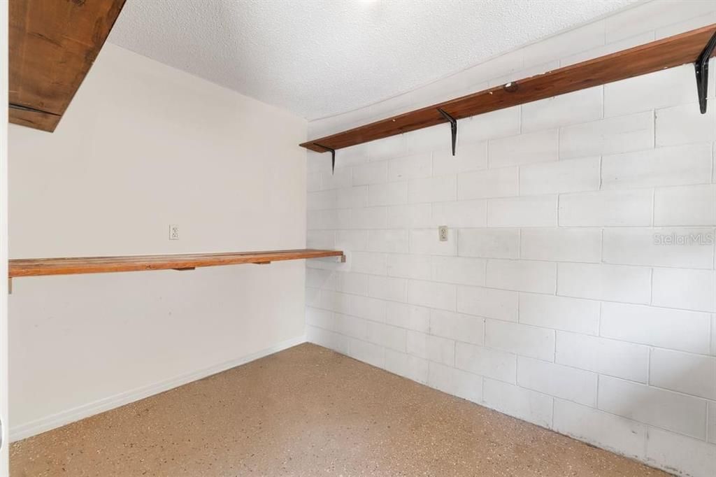 Activo con contrato: $479,990 (4 camas, 2 baños, 1804 Pies cuadrados)