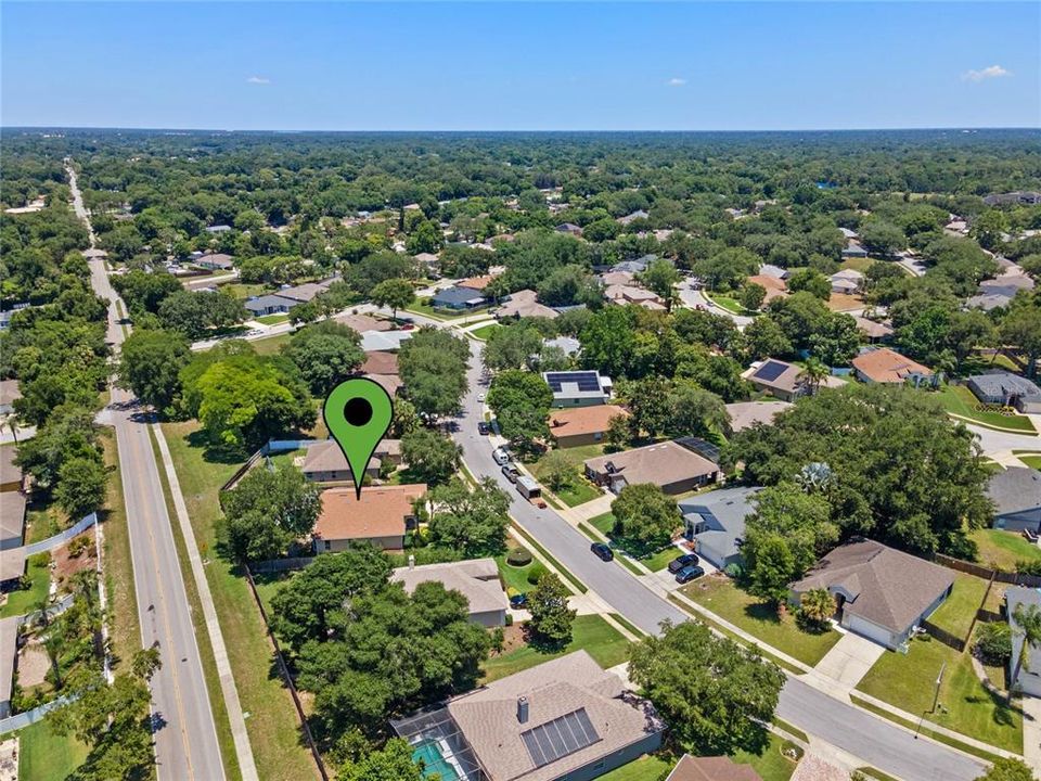 Active With Contract: $399,000 (3 beds, 3 baths, 2072 Square Feet)