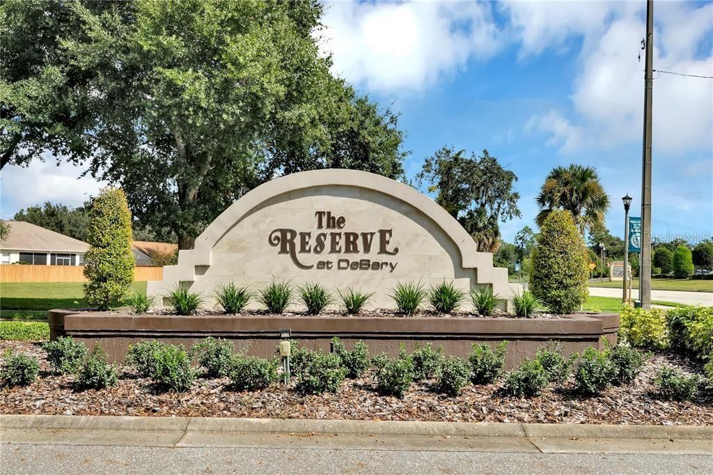 Active With Contract: $399,000 (3 beds, 3 baths, 2072 Square Feet)
