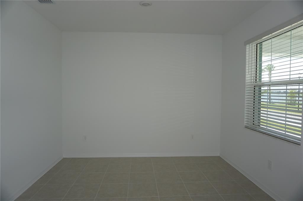 For Rent: $3,100 (3 beds, 2 baths, 1758 Square Feet)