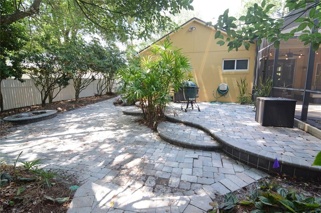 Active With Contract: $577,500 (4 beds, 3 baths, 2462 Square Feet)