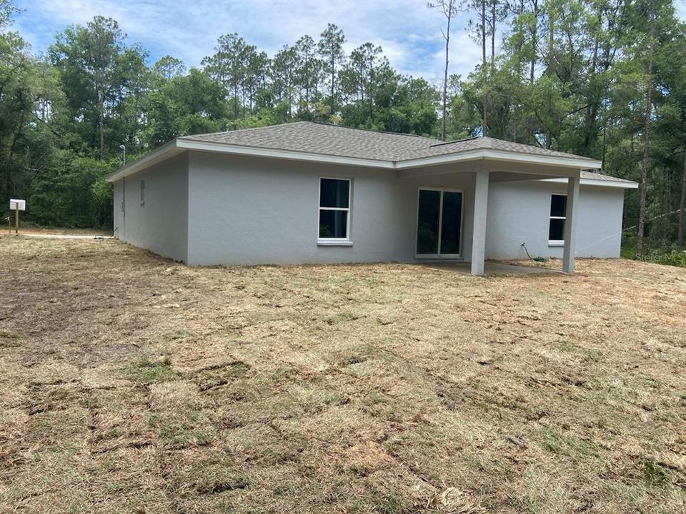 Active With Contract: $249,900 (3 beds, 2 baths, 1405 Square Feet)