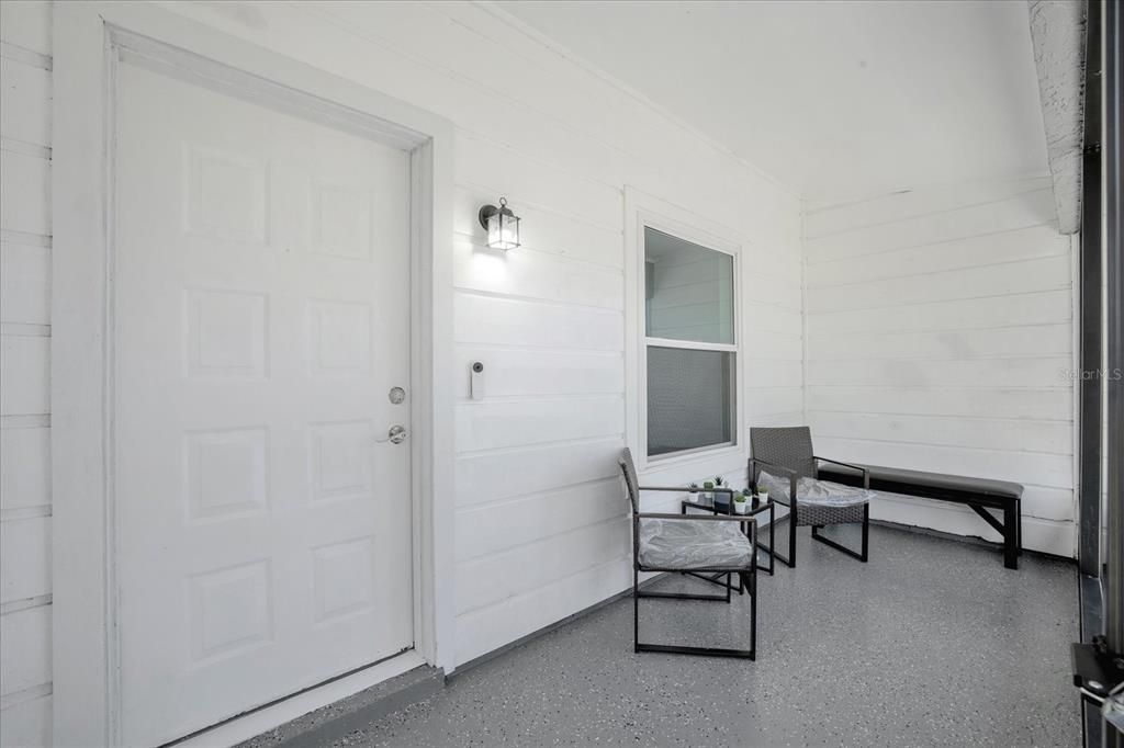 Active With Contract: $450,000 (3 beds, 2 baths, 1190 Square Feet)