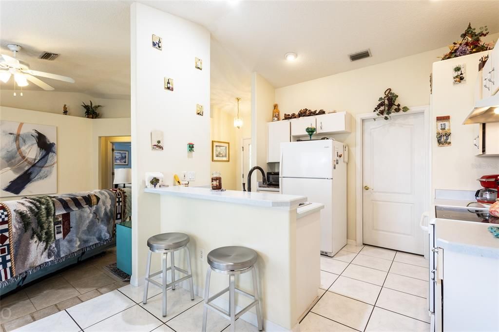 For Sale: $329,900 (3 beds, 2 baths, 1430 Square Feet)