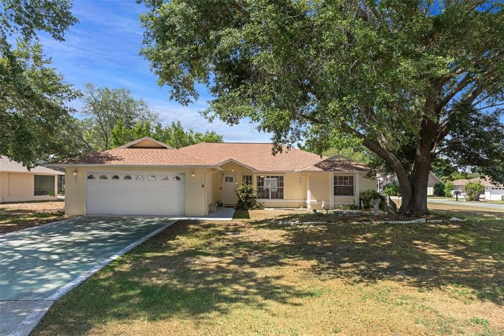 For Sale: $355,000 (3 beds, 2 baths, 1730 Square Feet)