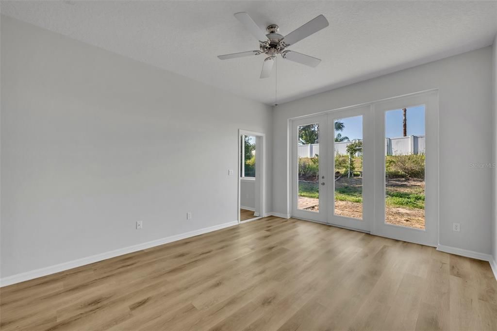 Active With Contract: $460,000 (3 beds, 3 baths, 2238 Square Feet)