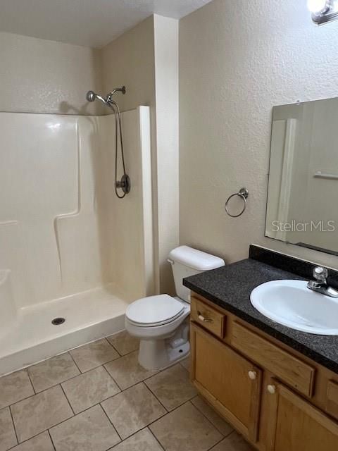 Recently Rented: $1,700 (3 beds, 2 baths, 1680 Square Feet)