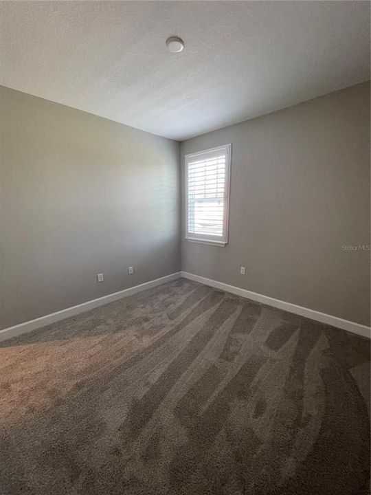 For Rent: $2,150 (2 beds, 1 baths, 866 Square Feet)