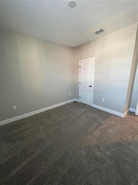 For Rent: $2,150 (2 beds, 1 baths, 866 Square Feet)