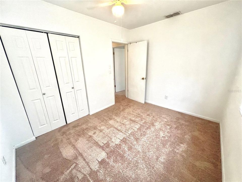 For Rent: $1,600 (3 beds, 1 baths, 1282 Square Feet)