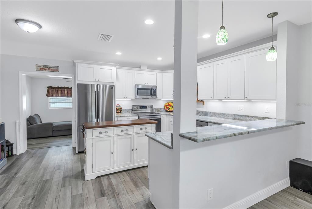 Active With Contract: $540,000 (4 beds, 3 baths, 1802 Square Feet)