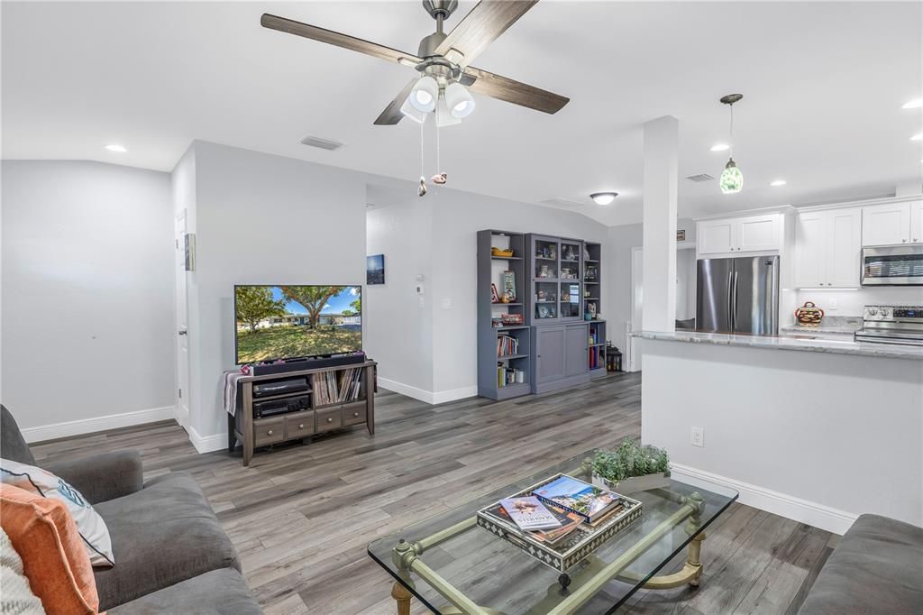 Active With Contract: $540,000 (4 beds, 3 baths, 1802 Square Feet)