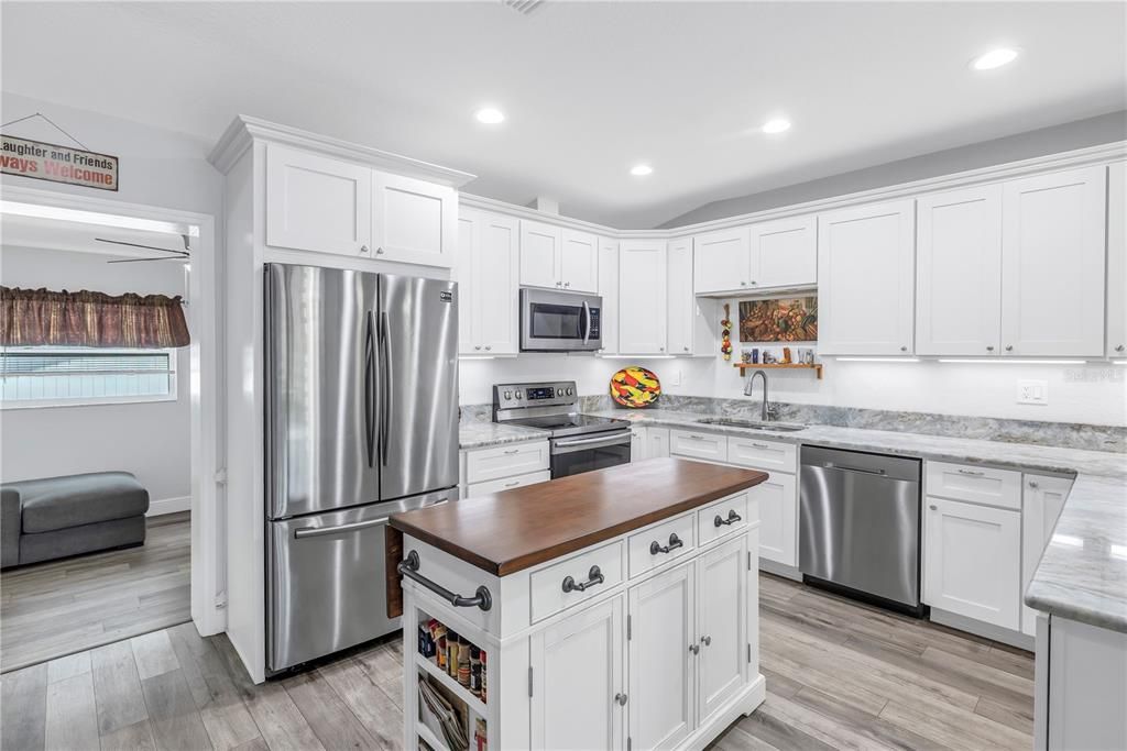 Active With Contract: $540,000 (4 beds, 3 baths, 1802 Square Feet)
