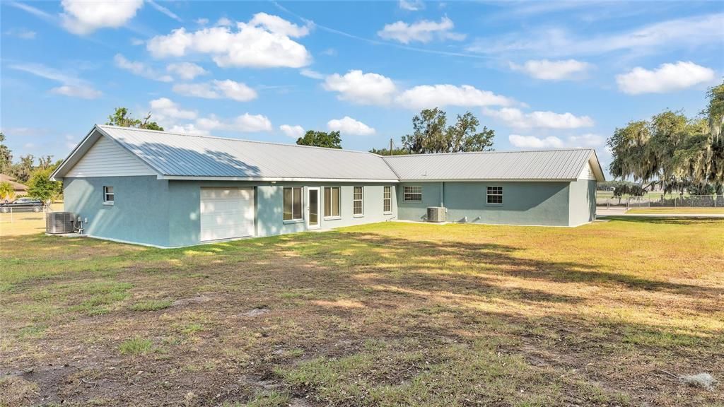 For Sale: $544,900 (3 beds, 2 baths, 1970 Square Feet)