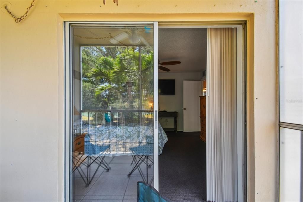 For Sale: $150,000 (1 beds, 1 baths, 630 Square Feet)