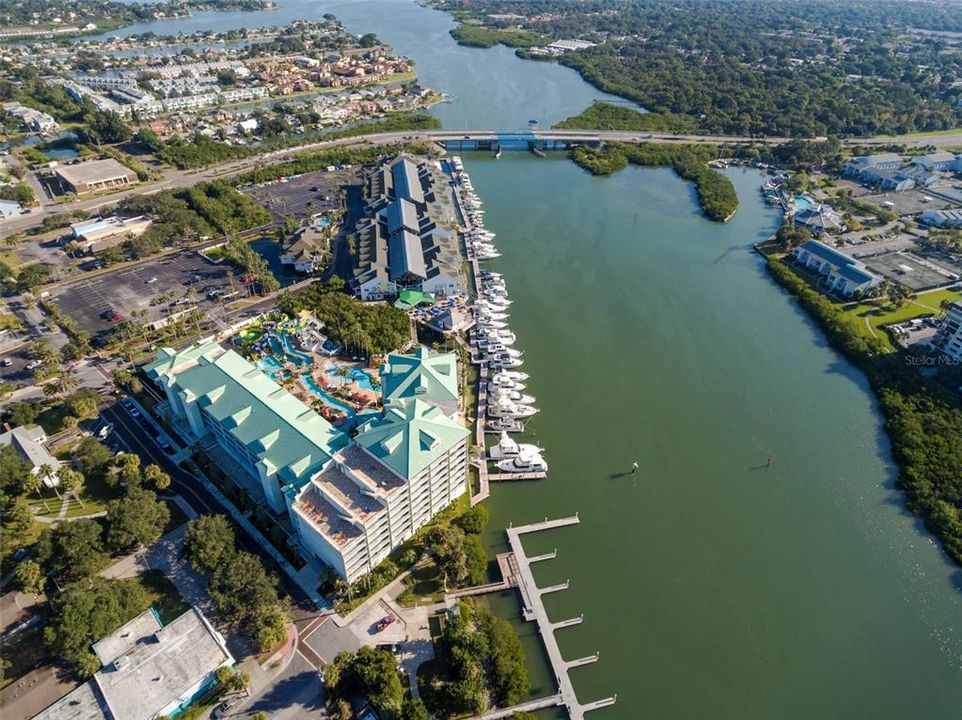 Easy access to multiple restaurants, marina and much more!