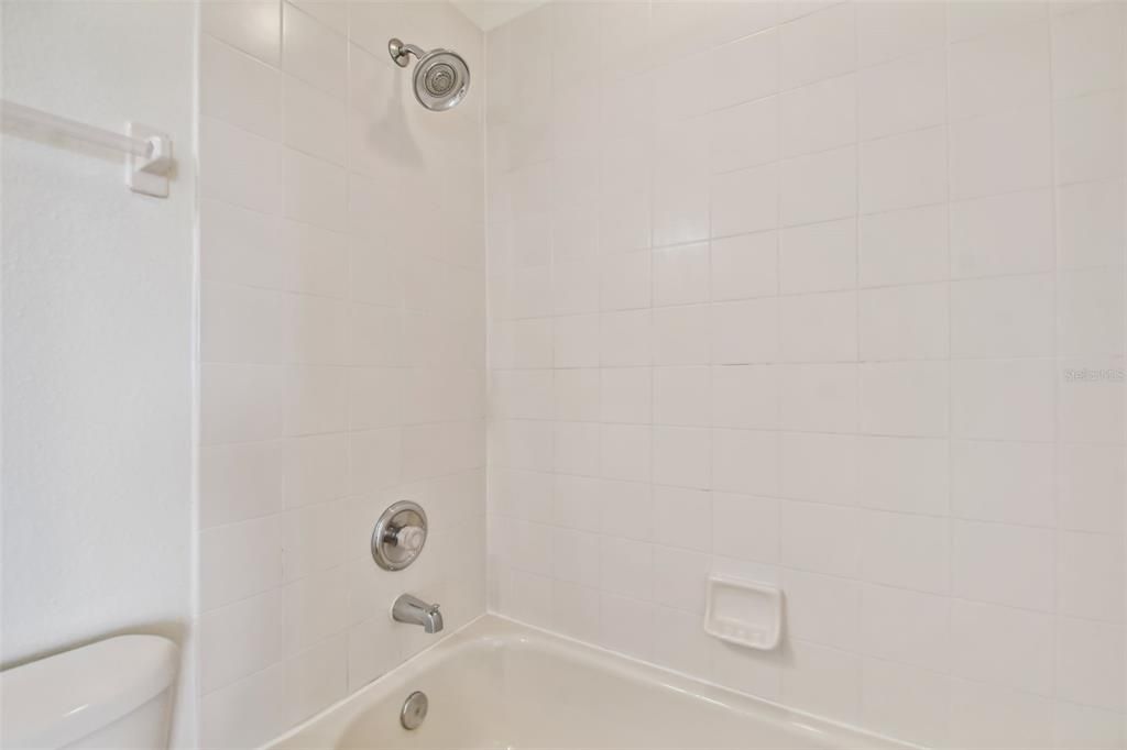 For Rent: $2,800 (2 beds, 2 baths, 1332 Square Feet)