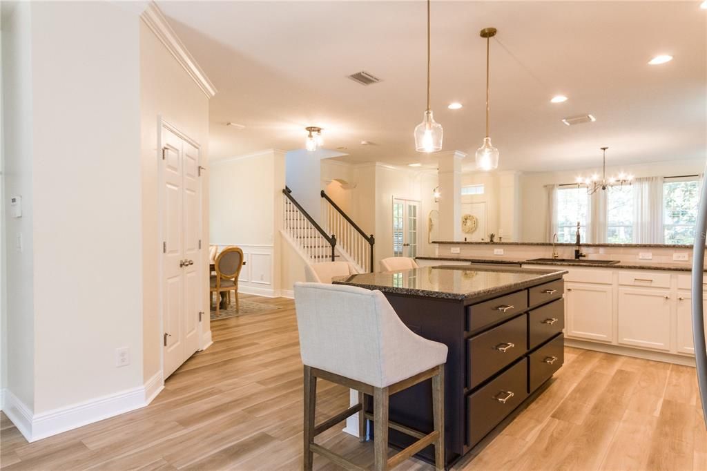 Active With Contract: $580,000 (4 beds, 2 baths, 2595 Square Feet)