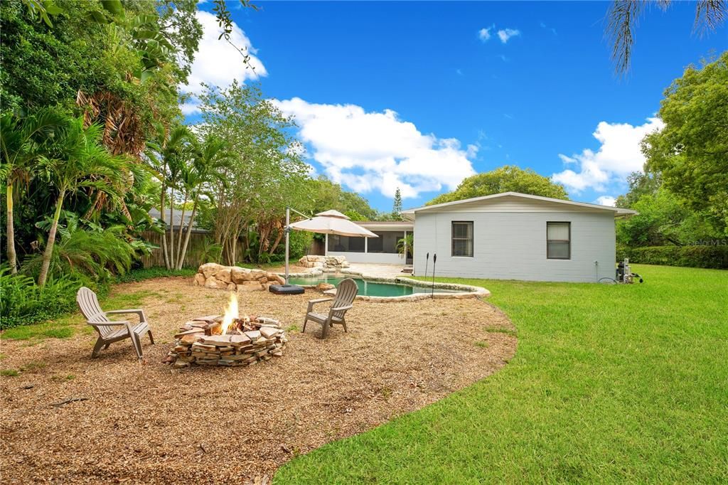 Active With Contract: $650,000 (4 beds, 3 baths, 2410 Square Feet)