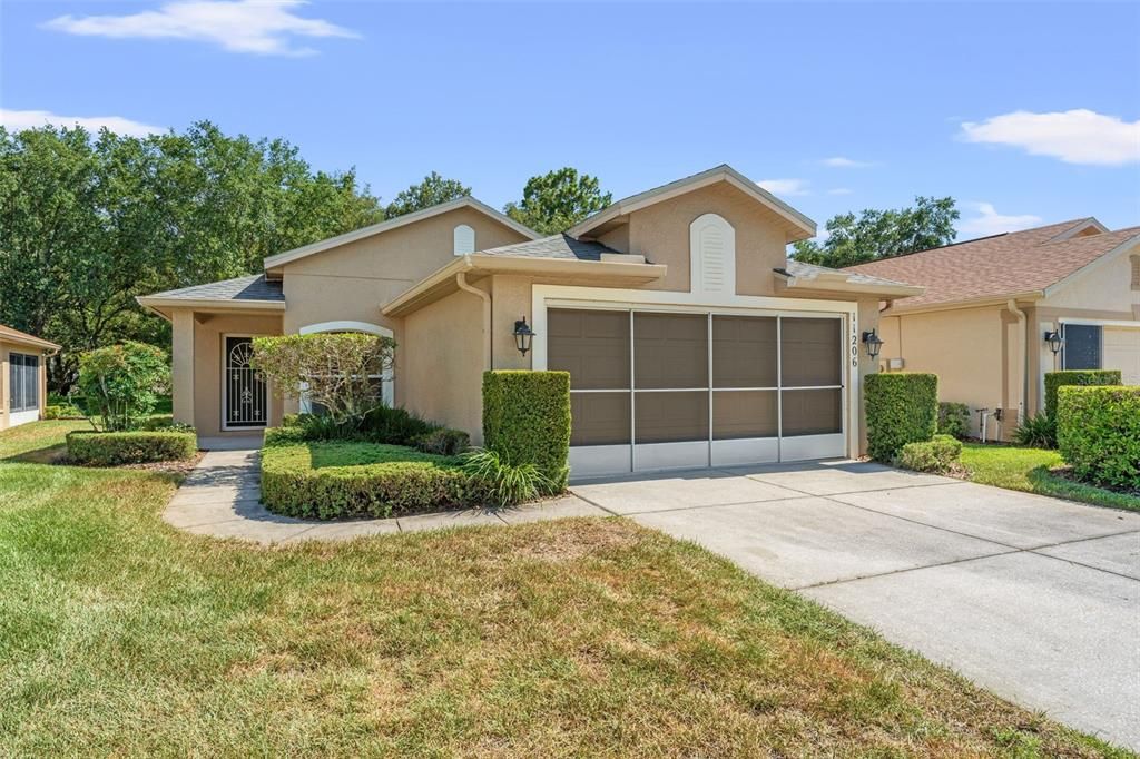For Sale: $286,500 (2 beds, 2 baths, 1280 Square Feet)