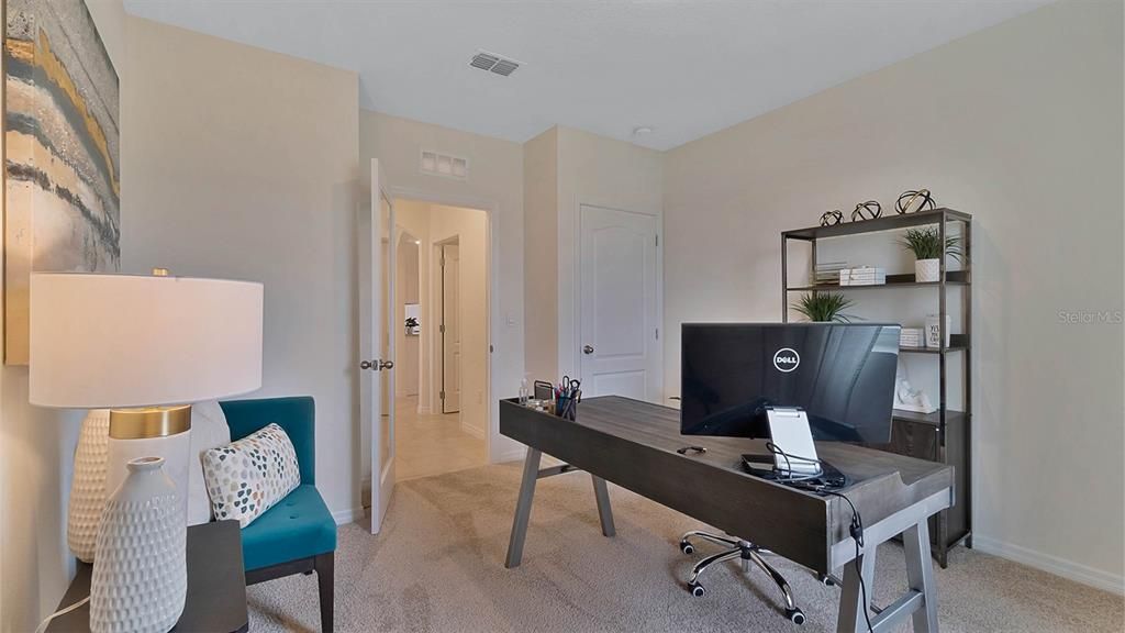 Active With Contract: $393,990 (4 beds, 2 baths, 1828 Square Feet)