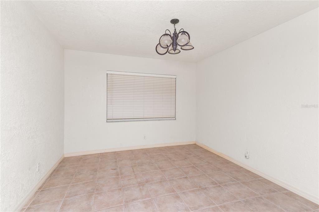 For Sale: $240,000 (3 beds, 2 baths, 1382 Square Feet)