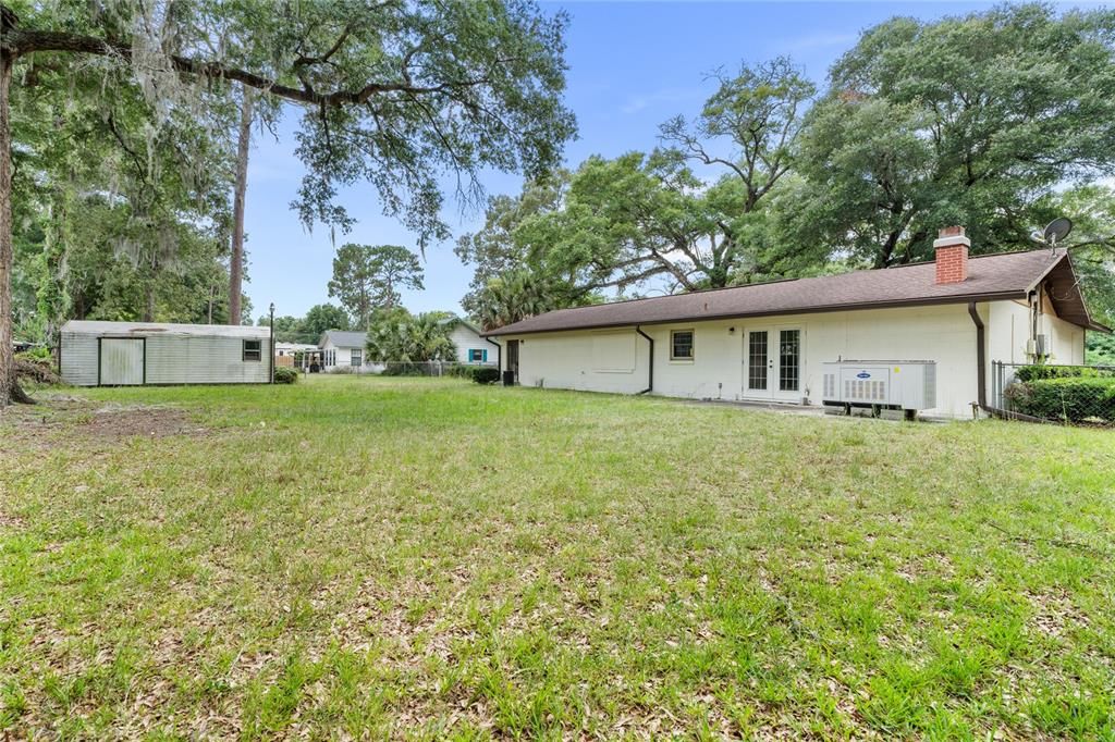 For Sale: $265,000 (3 beds, 2 baths, 1382 Square Feet)