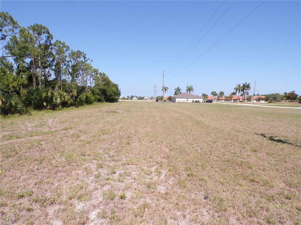 En Venta: $49,990 (0.22 acres)