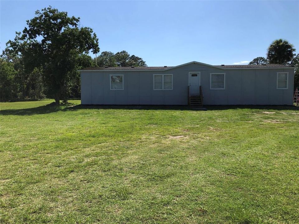 Active With Contract: $450,000 (3 beds, 2 baths, 1782 Square Feet)