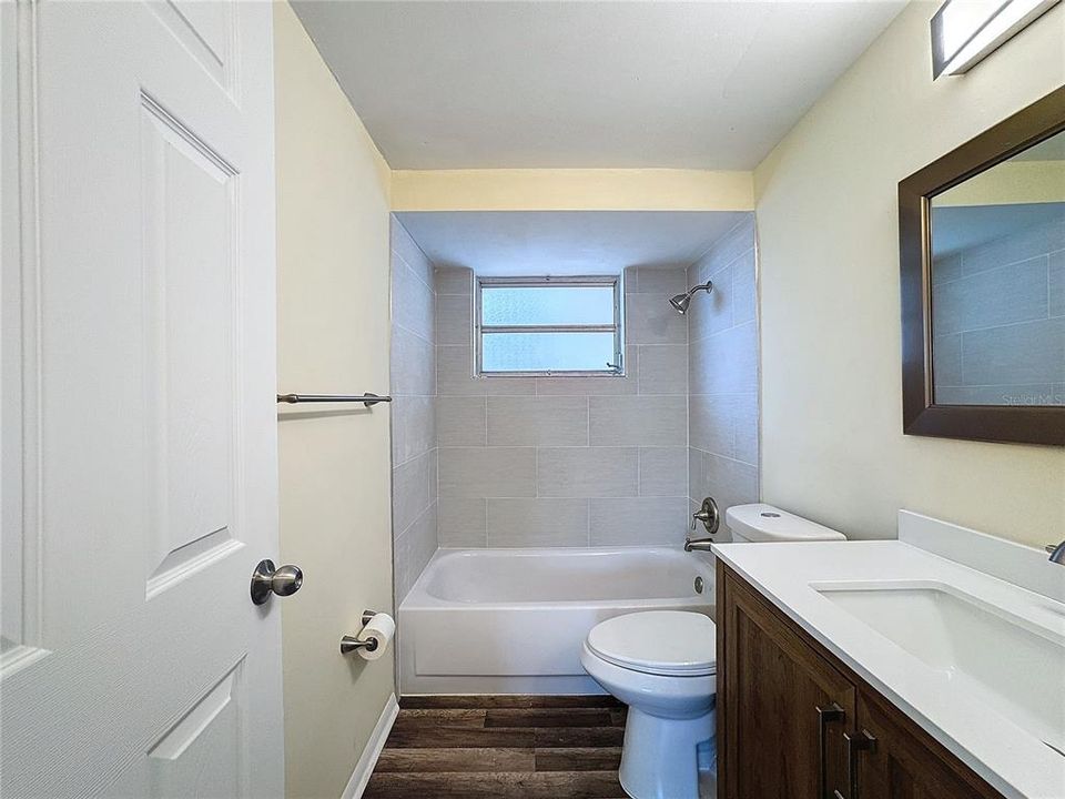 For Sale: $264,900 (3 beds, 1 baths, 1113 Square Feet)