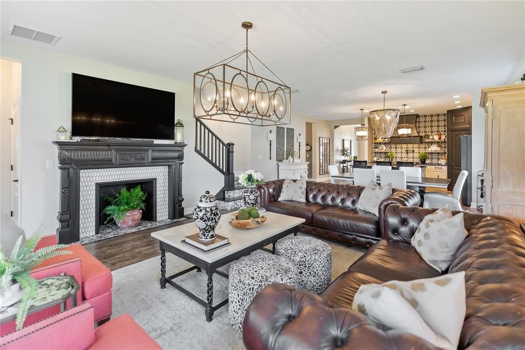 Active With Contract: $650,000 (4 beds, 3 baths, 3239 Square Feet)