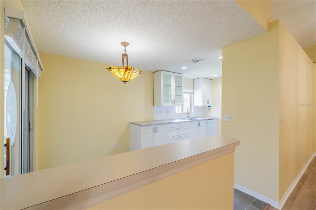 For Sale: $289,900 (2 beds, 2 baths, 1559 Square Feet)