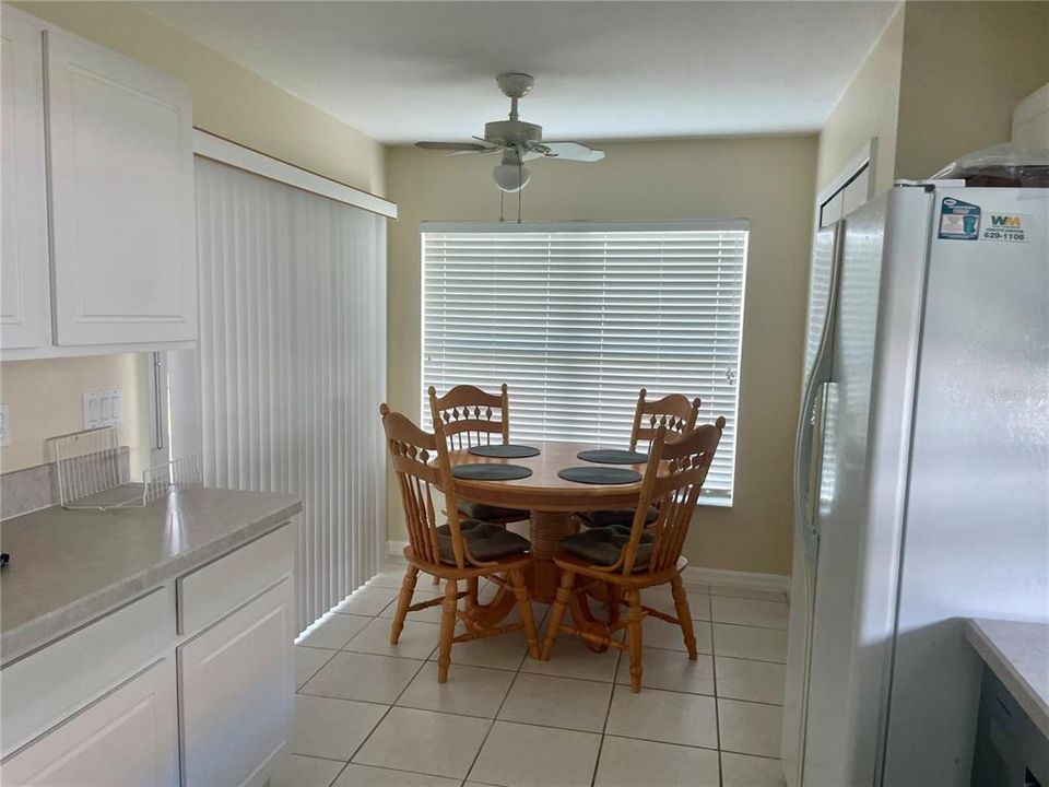 For Rent: $2,750 (3 beds, 2 baths, 1382 Square Feet)