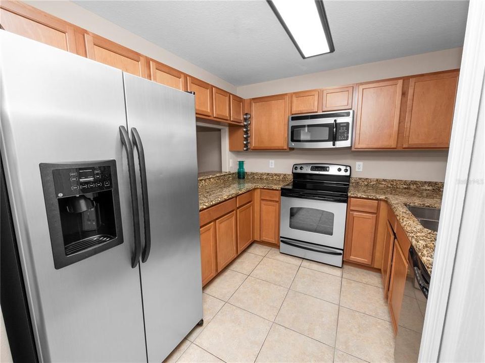 For Sale: $220,000 (2 beds, 2 baths, 1496 Square Feet)