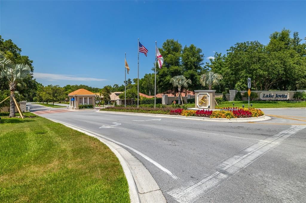 For Sale: $838,000 (3 beds, 2 baths, 2729 Square Feet)