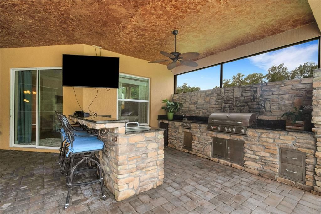 complete outdoor kitchen