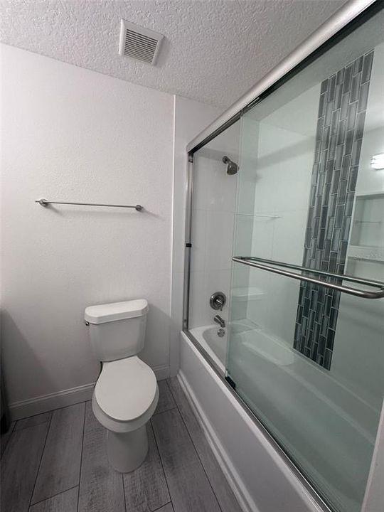 出租: $3,400 (2 贝兹, 2 浴室, 1280 平方英尺)