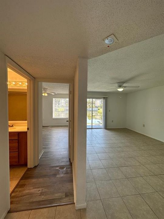 For Rent: $1,180 (1 beds, 1 baths, 660 Square Feet)