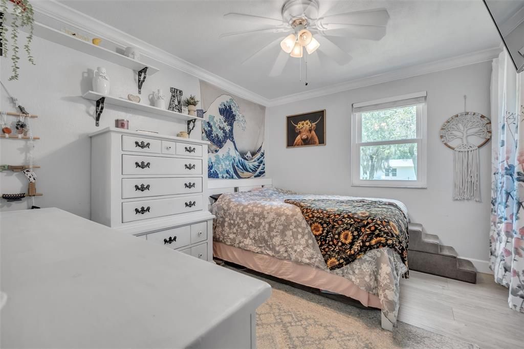 Active With Contract: $469,000 (3 beds, 2 baths, 1800 Square Feet)