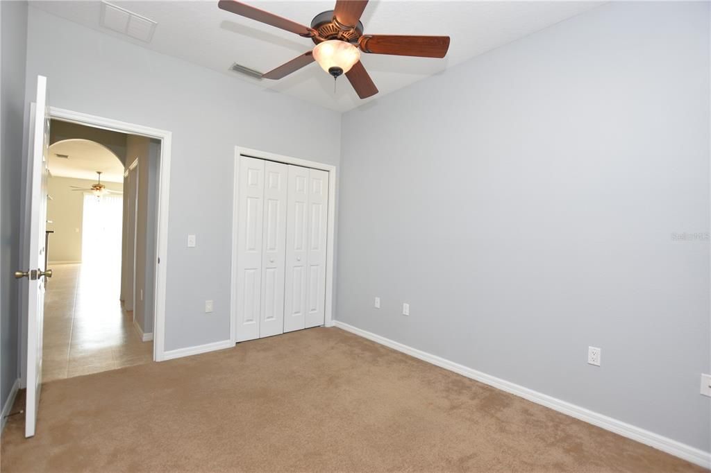 Active With Contract: $1,750 (2 beds, 2 baths, 1136 Square Feet)