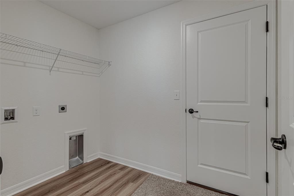 In-door Laundry Room