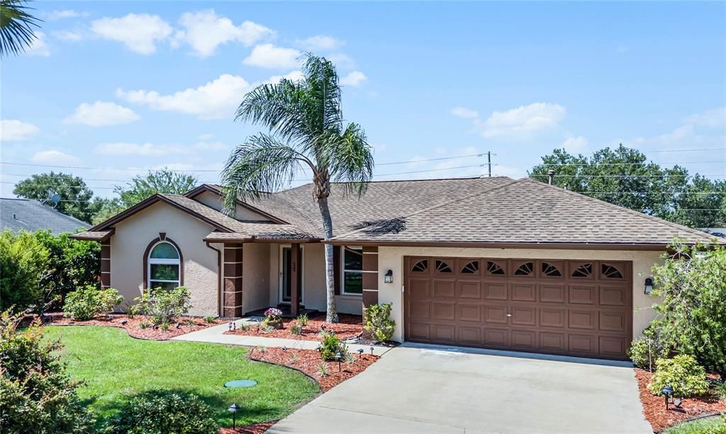 For Sale: $439,000 (4 beds, 2 baths, 1821 Square Feet)