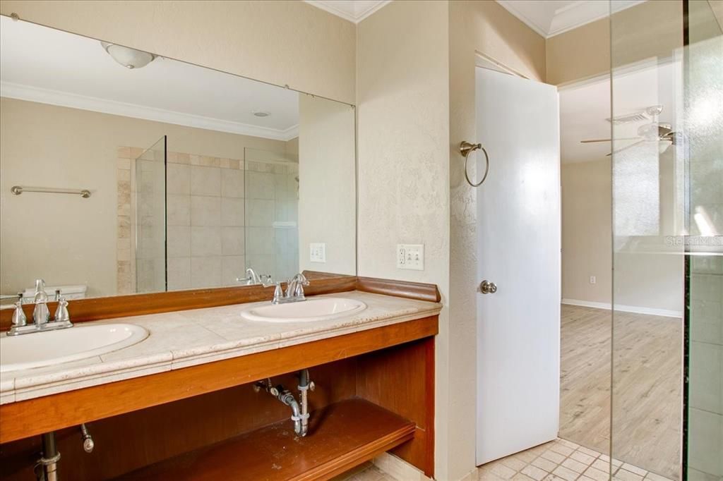 待售: $529,900 (2 贝兹, 2 浴室, 2109 平方英尺)