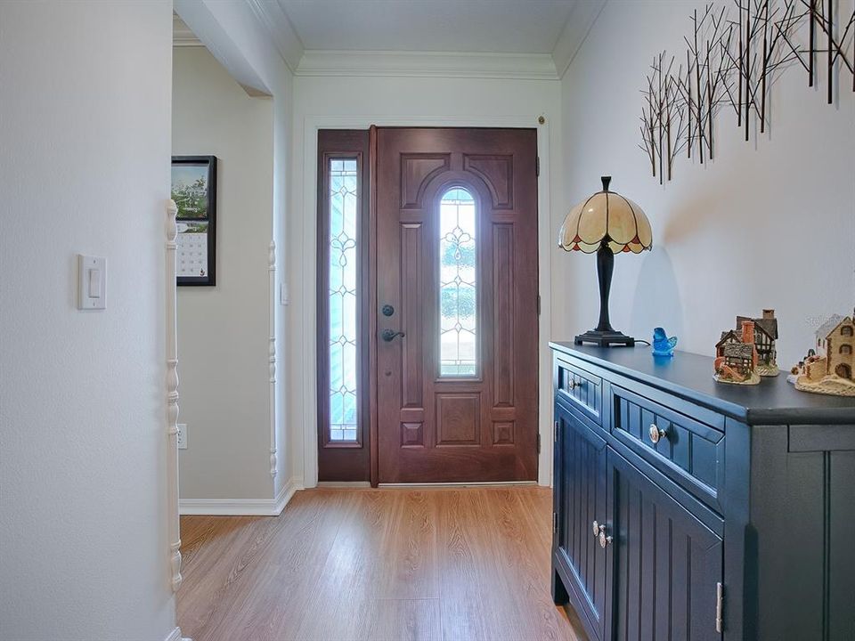 LIGHT AND BRIGHT FOYER