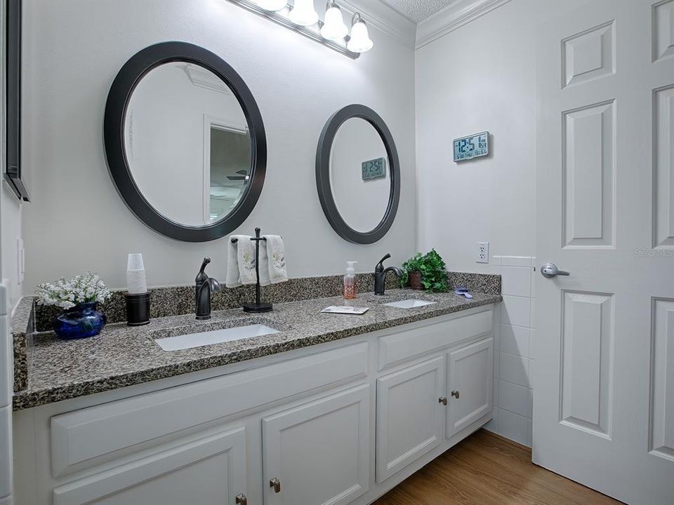 ANOTHER VIEW OF THE EN SUITE MASTER BATH