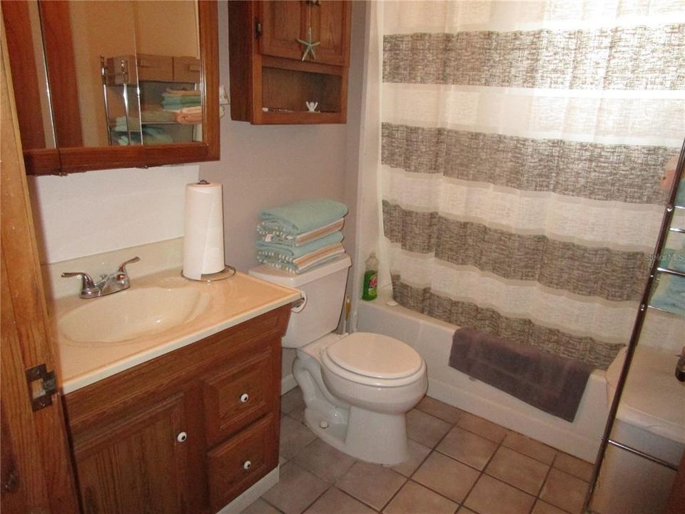 For Sale: $199,900 (3 beds, 2 baths, 1104 Square Feet)