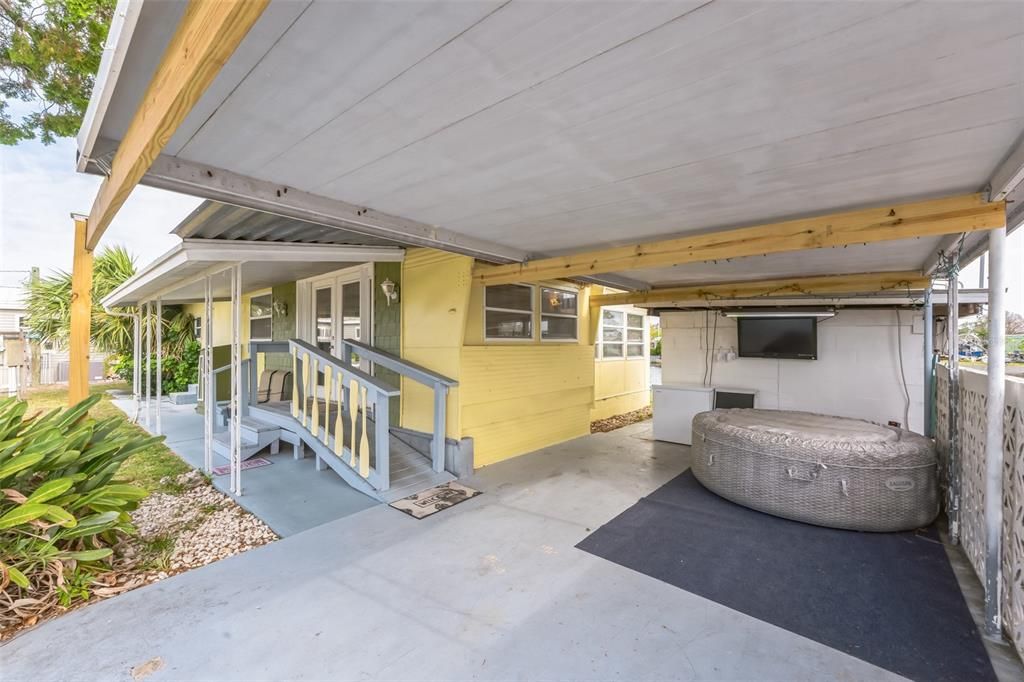 For Sale: $359,900 (3 beds, 1 baths, 1274 Square Feet)