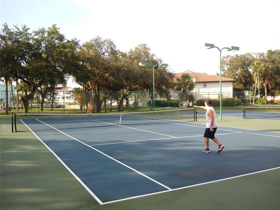 Waterfront clubhouse - tennis/ pickleball courts